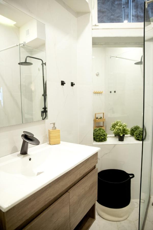Luxury Apartment In Cannes / 300M From Palais Des Festivals / Parking Included Luaran gambar